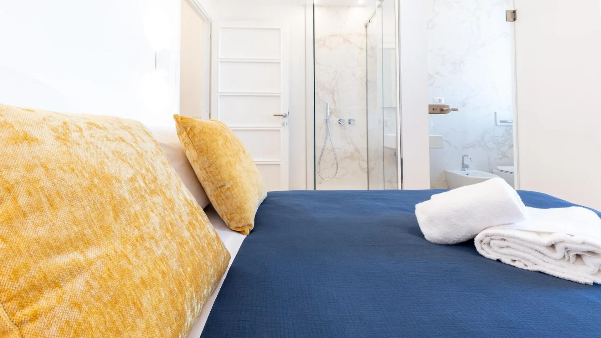 Adventura Penthouse Apartment Rome Italy